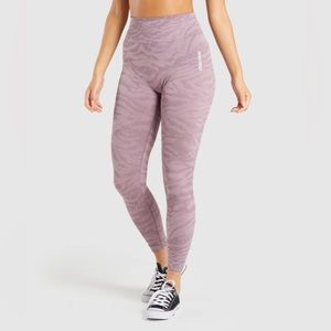 gym shark purple animal print leggings